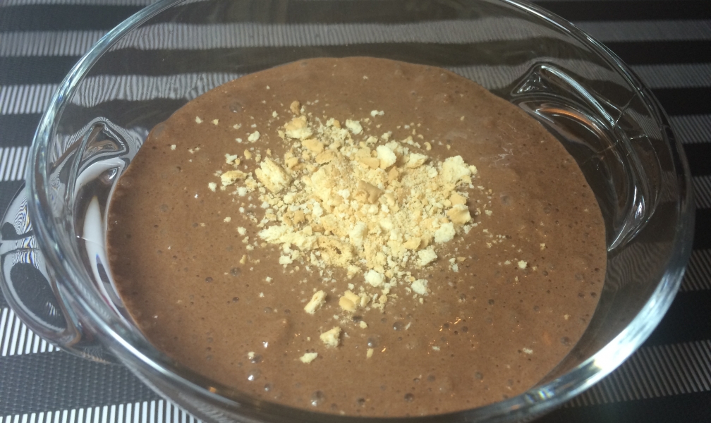 MOUSSE DE CHOCOLATE CON CRUJIENTE DE GALLETA