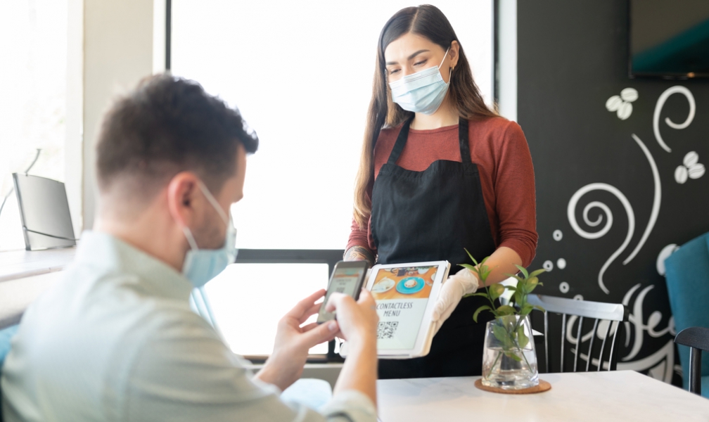 ¡Cartas con código QR en los restaurantes! | La nueva normalidad